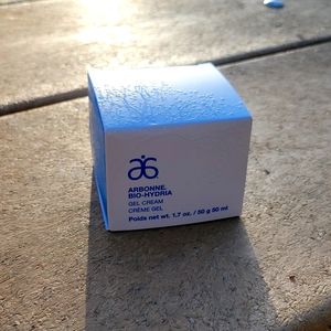 Arbonne Bio-Hydria Gel Cream